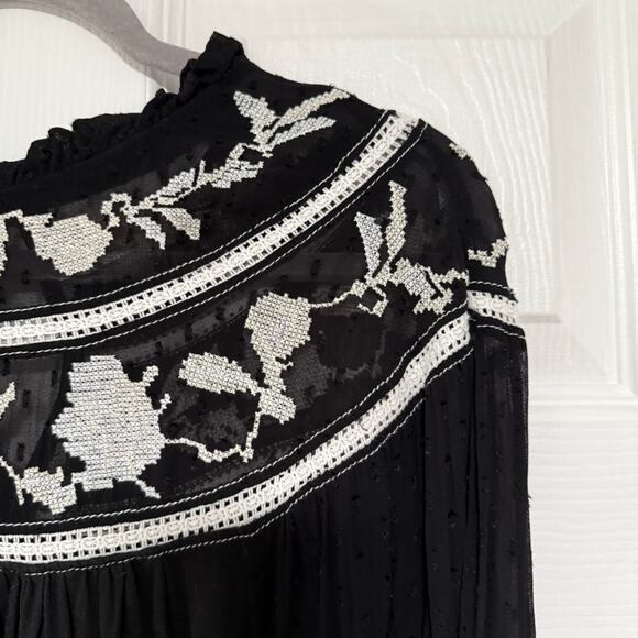 Maeve Anthropologie Women's Black Winona Lace Top Size Small - Picture 5 of 12